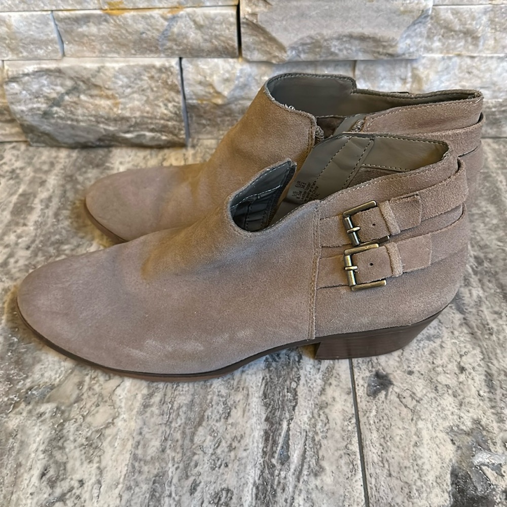 Sam Edelman low booties